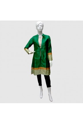 Sophistix Jazmin Jacket in Green Batik Print W/Blouse