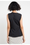 Rei Vest in Black
