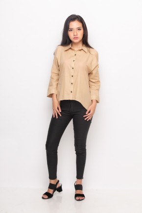 Evie Shirt in Beige