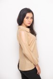 Evie Shirt in Beige Evie Shirt in Beige