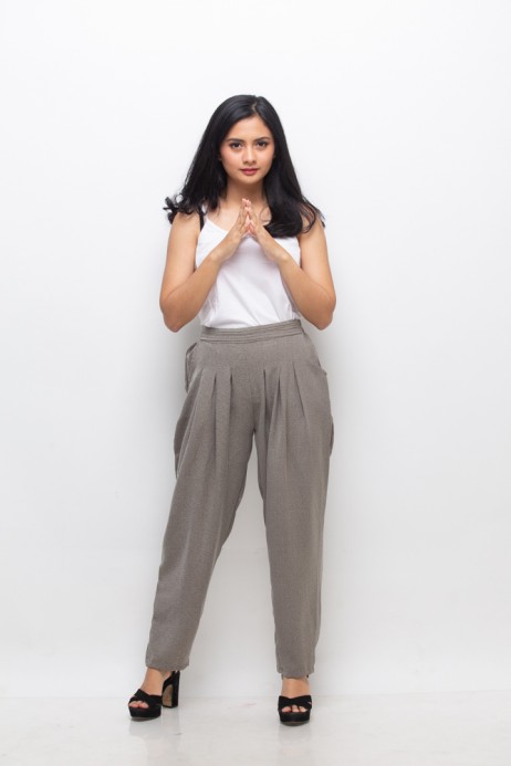 Pants In khaky Pants In khaky