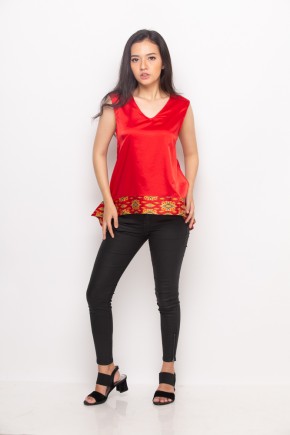Rayna Blouse in Red