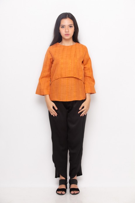 Sophistix Rya Blouse Warna Orange Sophistix Rya Blouse Warna Orange