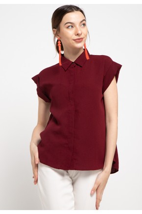 Dale Blouse in Maroon