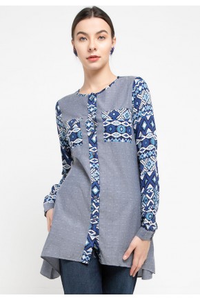 Sophistix Burns Blouse In Navy