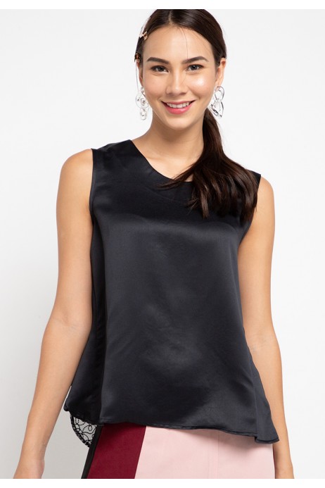 Sharin Blouse With Lace In Black Sharin Blouse With Lace In Black